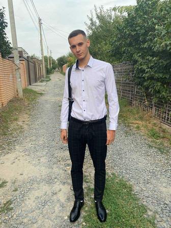 Продавец-консультант