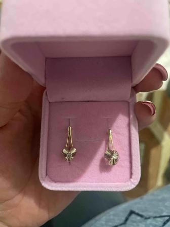 Серьги из золота