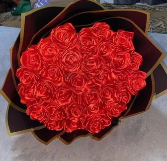 Цветы на подарок принимаем заказы ручная работа!