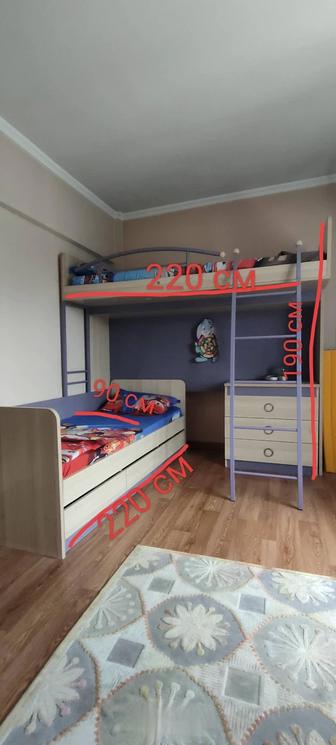 Двухъярусная кровать
