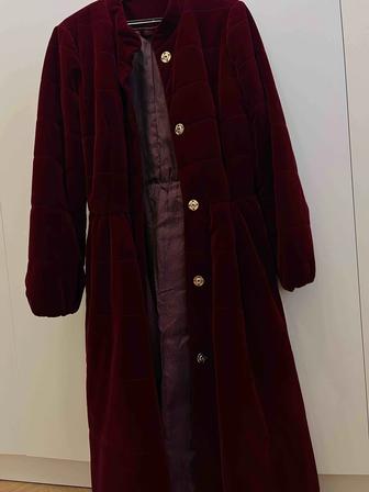 Пальто от дизайнера