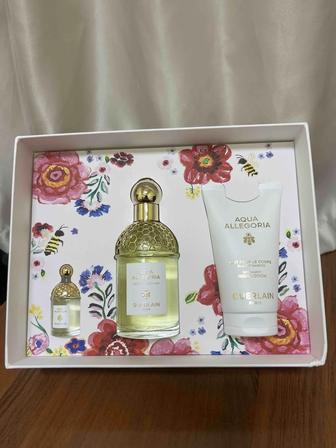 ОРИГИНАЛЬНЫЙ GUERLAIN AQUA ALLEGORIA NEROLIA VETIVER в виде подарочного box