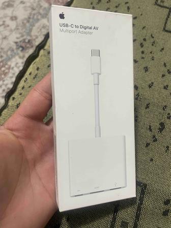 Переходник Apple USB Type-C - HDMI MUF82ZM/A белый