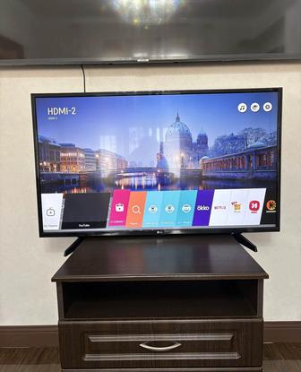 Продам смарт телевизор LG