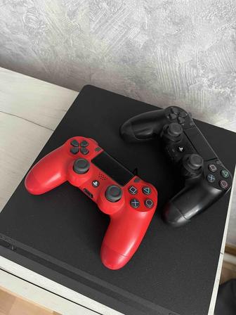 Продам PS4 slim