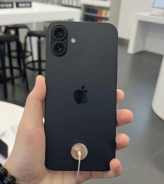 iPhone 16 plus айфон черный