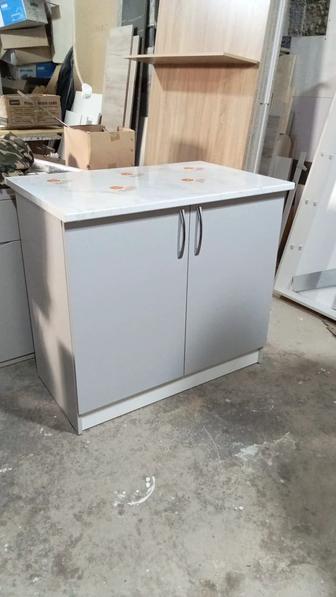 Кухонный мебель, шкаф