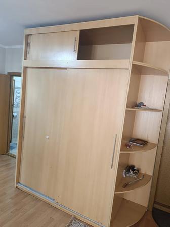 Шкаф для прихожей