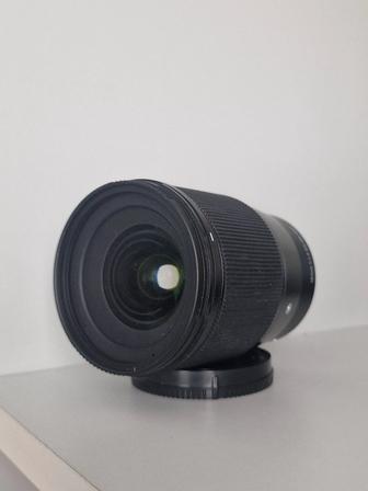 Объектив Sigma 16mm f/1.4 DC DN Sony e maunt