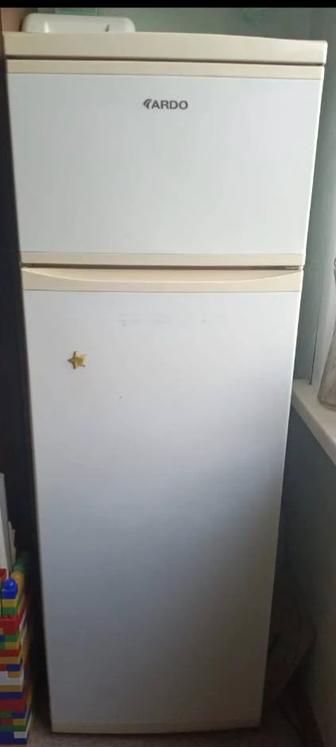 ПРОДАЮ ХОЛОДИЛЬНИК