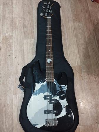 Бас гитара squier jazz