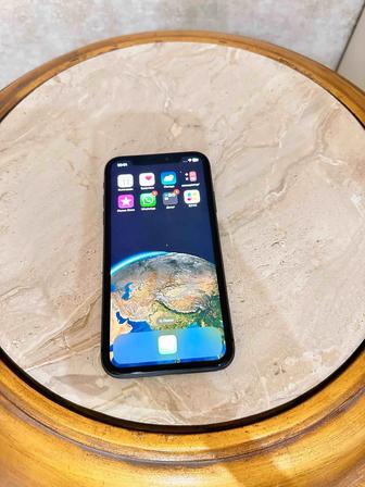 Продам iPhone 11 от Кселл