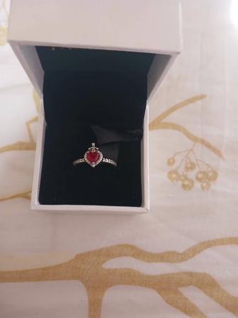 Продам кольцо пандора оригинал серебро 925