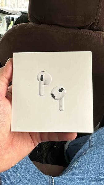 AirPods