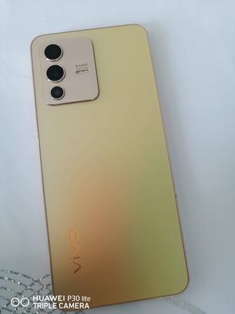 Срочнооо продам мобильный телефон VIVO V235G