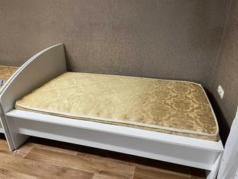 Кровати односпальные