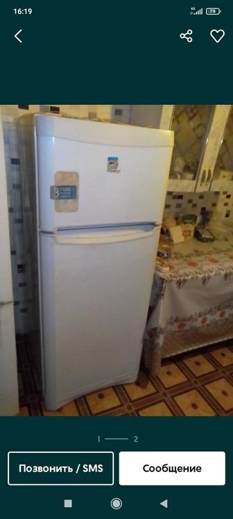 Продам холодильник Indesit б/у