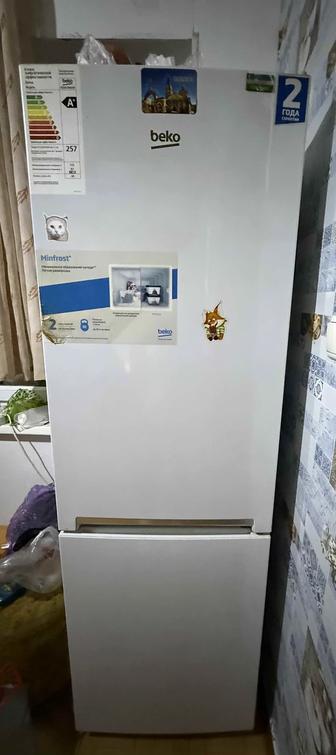 Продаю холодильник Beko