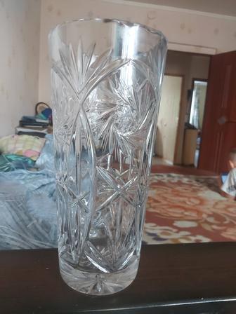Продам ваза хрустальная