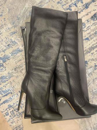 Продам новые шикарные сапоги 38 размер Perfect pairs, Турция