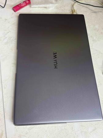 Ноутбук Huawei mate book D15