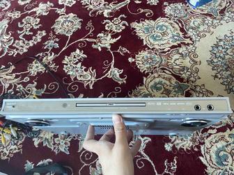 DVD-плеер SEVEN DVX-S1-828