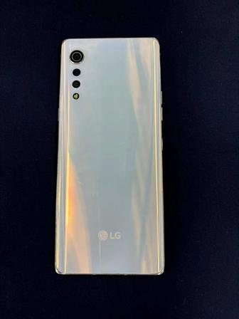 Срочно продается телефон LG velvet