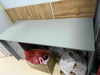 Стол офисный и для развивашки