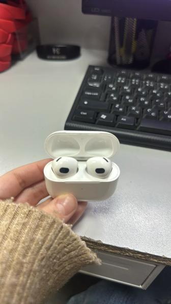 продам air pods 3