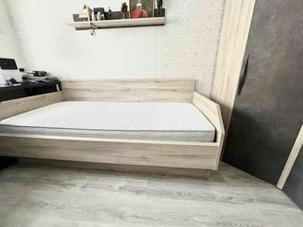 Кровать фабричная Дятьково с подъемным механизмом.