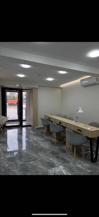 Сдам место мастеру маникюра