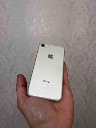 Айфон7 128гб идеал