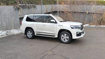 Аренда автомобиля с водителем