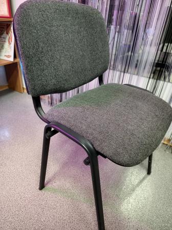 Стулья офисные, крепкие 4 шт