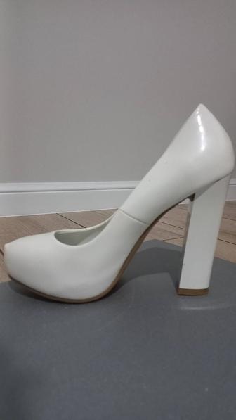 Продам туфли