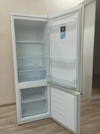 Продам не рабочий холодильник!