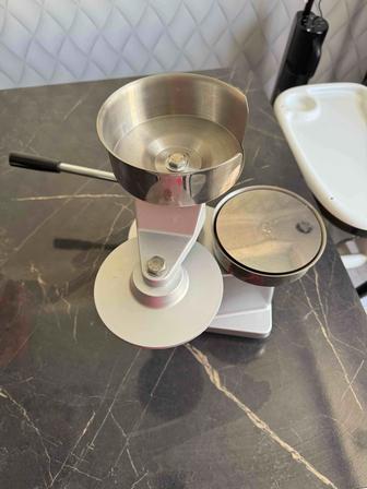 Продам пресс для формирования котлет (бургер-пресс)