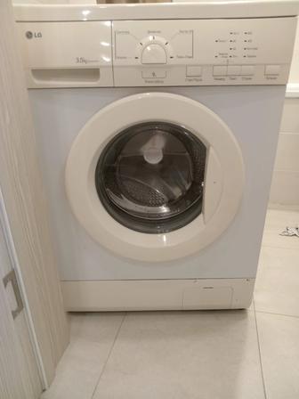 Продам срочно стиральную машинку LG