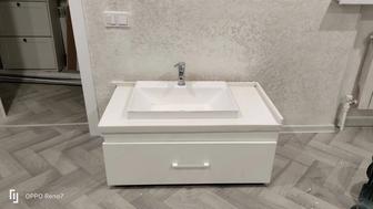 Продам раковину с тумбой навесной