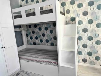 Двухъярусная кровать