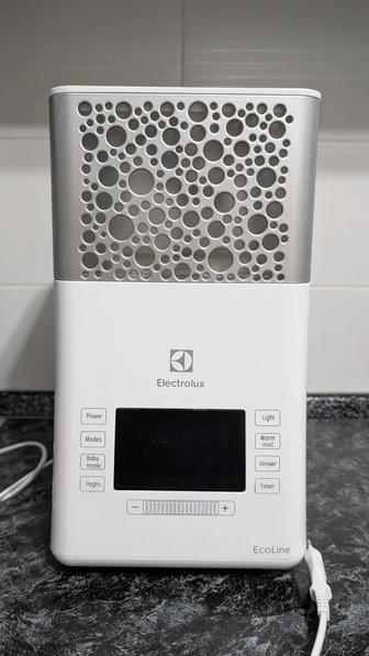 Electrolux EHU-3715D