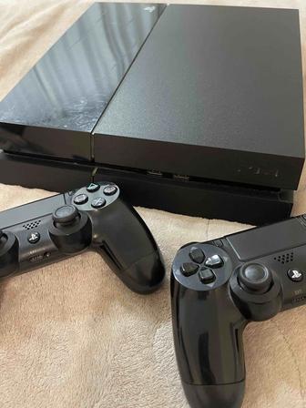 Продам Playstation 4 PS4