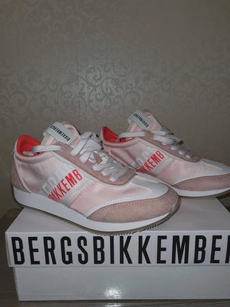 Продам кроссовки Dirk Bikkembergs WOMEN