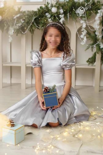 Платье на девочку 7-9 лет