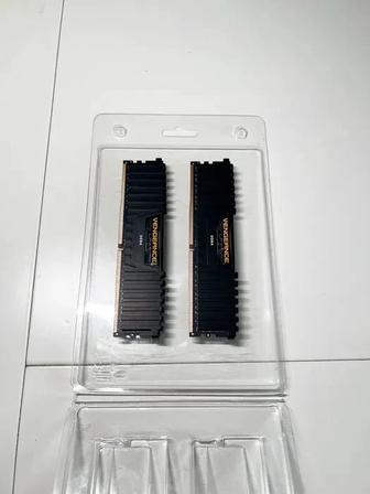 Оперативная память Corsair Vengeance DDR4 16GB (28) 3200 МГц