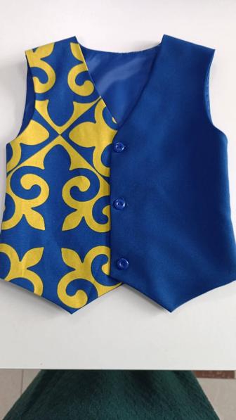 Пошив жилеток в школу