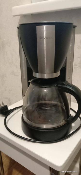 Продам кофеварку