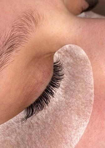 Наращивание ресниц