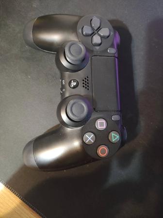 Продам джойстик ps4