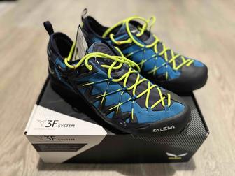 Кроссовки Salewa MS Wildfire Edge
мужские синие